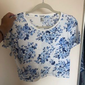 Floral blue and white crop top
